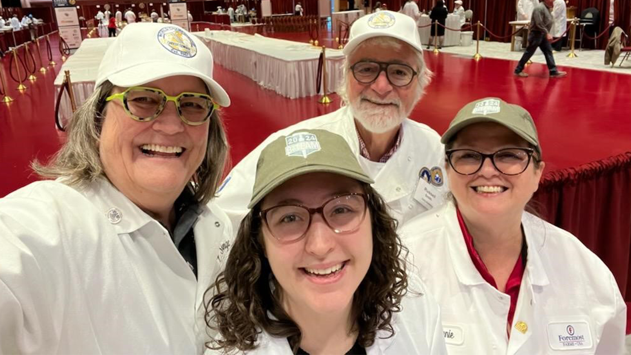Foremost Farms Wins Top Places at Two International Cheese Competitions
