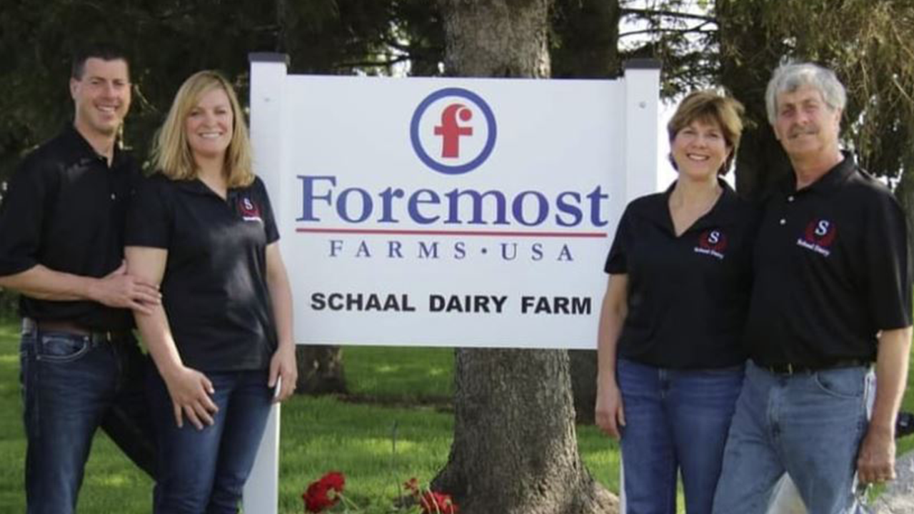 Schaal Dairy Farm Hosts 2024 Racine County Breakfast on the Farm